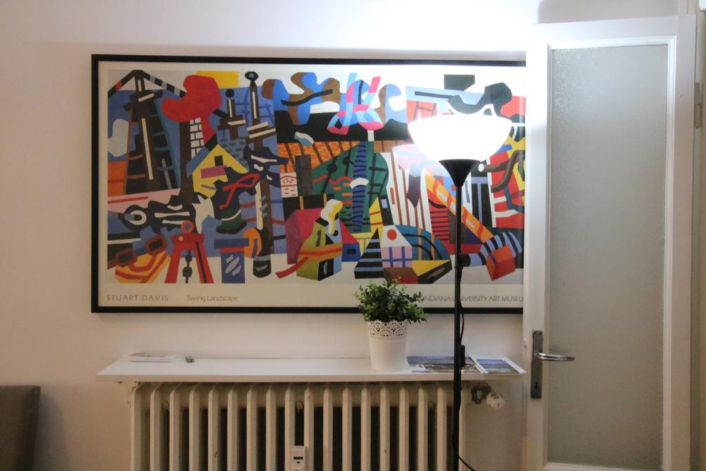 Piazza Duomo Amazing Apartment โกโม ภายนอก รูปภาพ