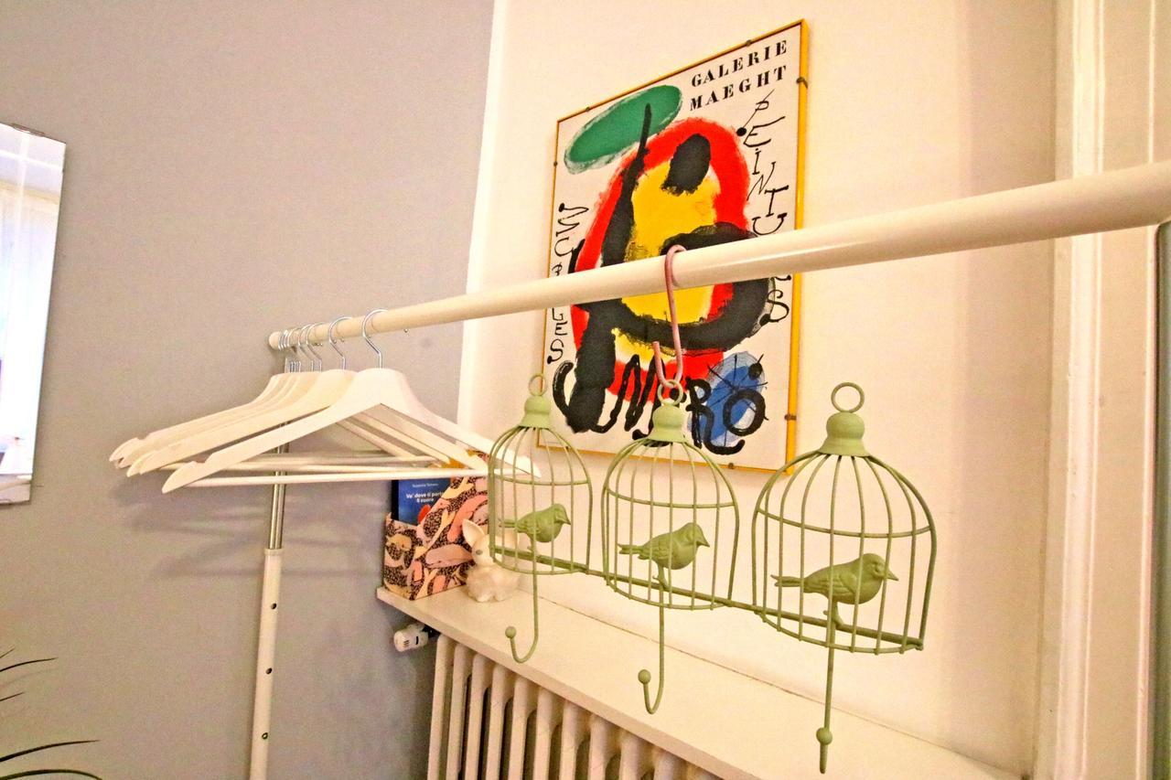 Piazza Duomo Amazing Apartment โกโม ภายนอก รูปภาพ