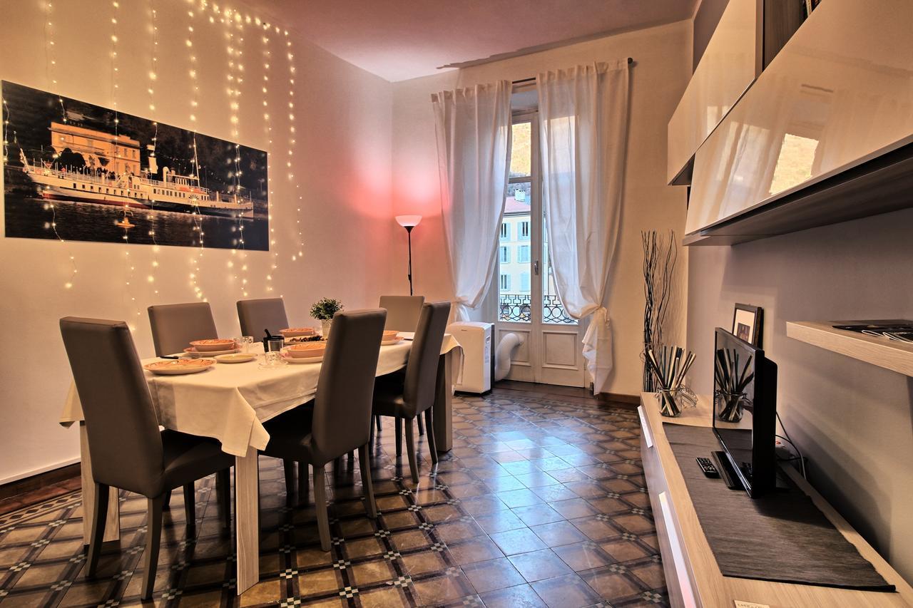 Piazza Duomo Amazing Apartment โกโม ภายนอก รูปภาพ